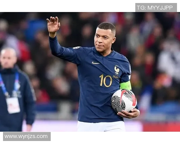 法国足球球星风采:从齐达内到姆巴佩的传奇与荣耀 法国足球球星风采:从齐达内到姆巴佩的传奇与荣耀